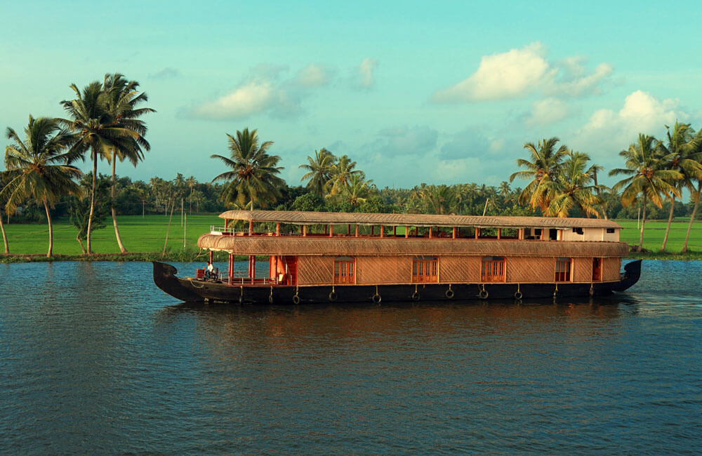 Kerala Backwaters Island Resorts,Lake Resorts Kerala,Best Resorts in Kerala